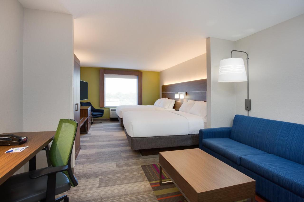 Holiday Inn Express Hotel & Suites Tampa-Fairgrounds-Casino By Ihg Δωμάτιο φωτογραφία