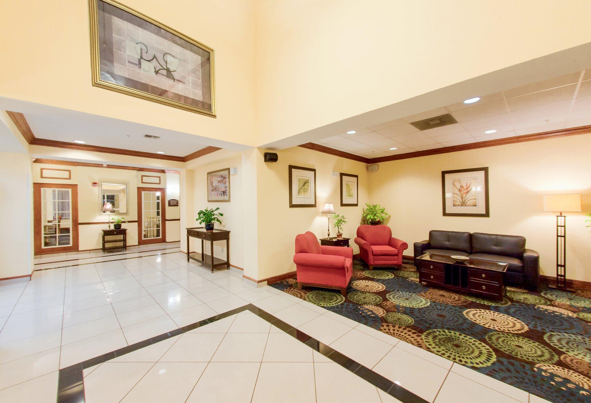 Holiday Inn Express Hotel & Suites Tampa-Fairgrounds-Casino By Ihg Εξωτερικό φωτογραφία
